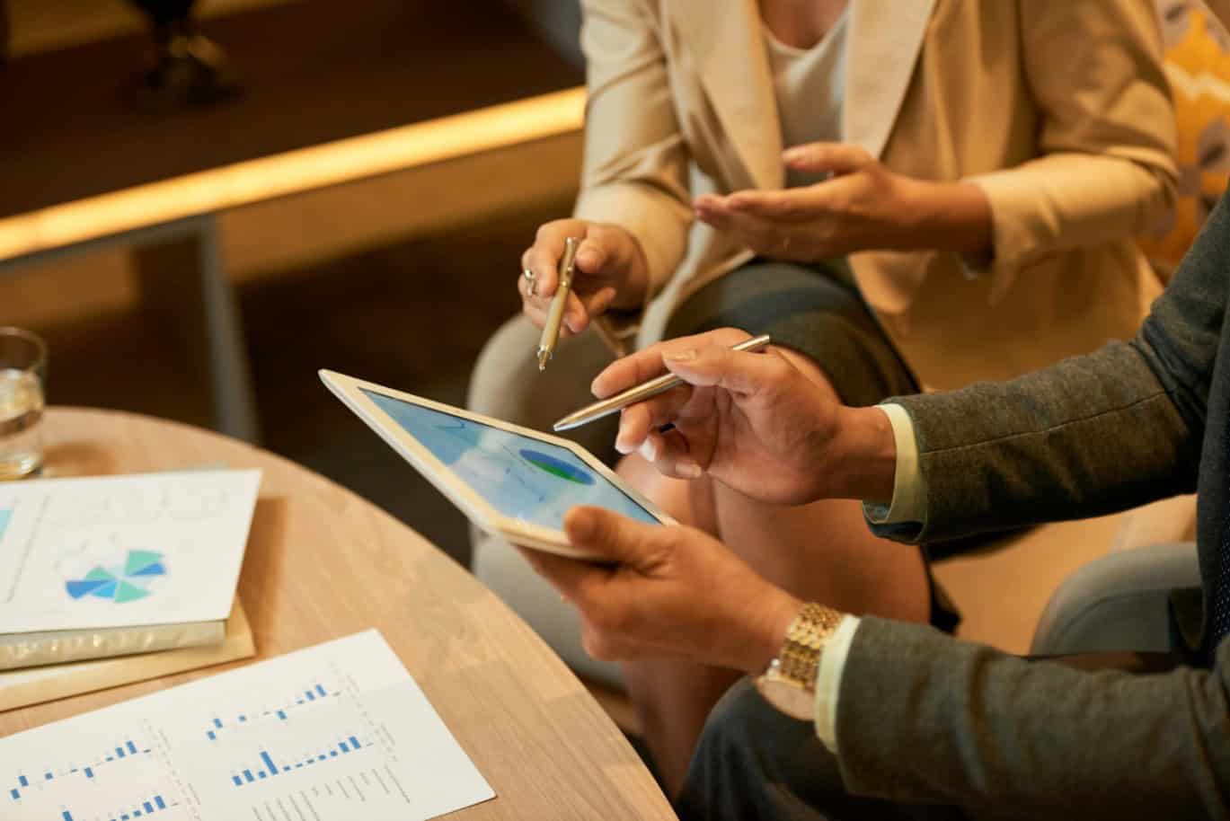 How Financial Consulting Can Help You Navigate Economic Uncertainty